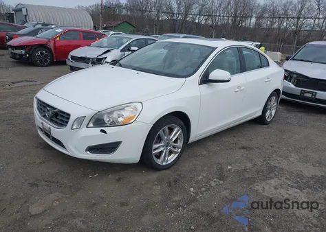 2012 Volvo S60 T5 из США, поврежденный, VIN YV1622FS9C2088350